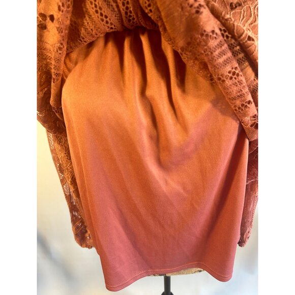 Taylor & Sage Women's Lace Blouse Long Sleeve S Rust Keyhole Back Boho Chic - Picture 5 of 9